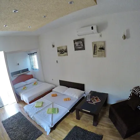 Jegdic Apartment *